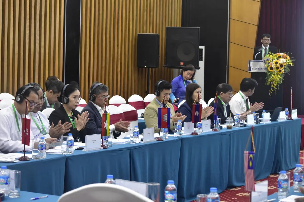 Hội thảo “Tăng cường nghiên cứu về chất lượng dược liệu Đông Nam Á – Xây dựng nền tảng trao đổi dược liệu Trung Quốc – ASEAN”